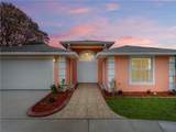430 Thanksgiving Avenue - Photo 1