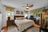 568 7th Square - Photo 12