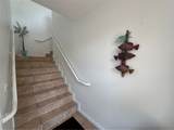 576 7th Square - Photo 4