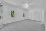 374 Hawthorne Lane - Photo 16