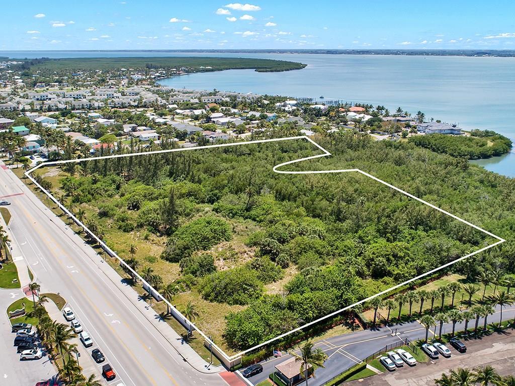 901 Ocean Drive - Photo 1