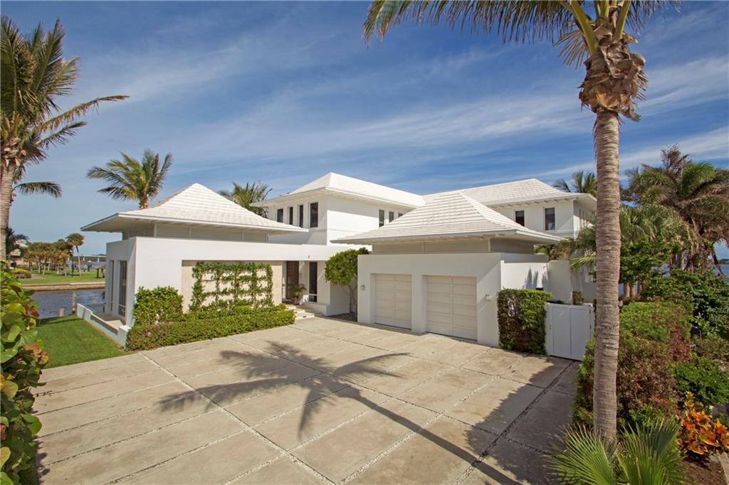 2 Dolphin Drive - Photo 1