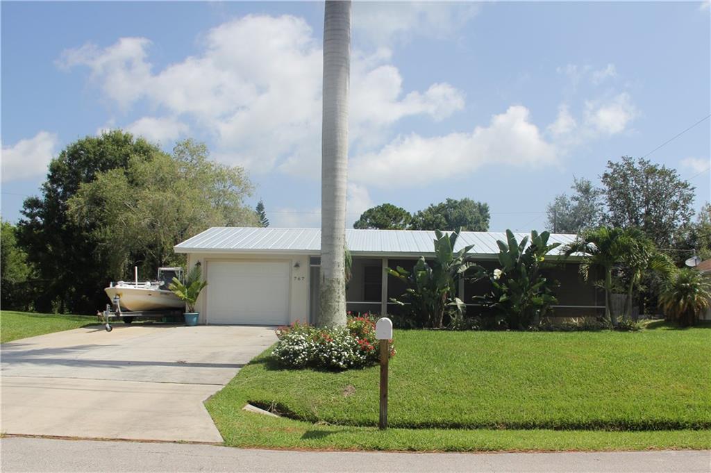 767 Rolling Hill Drive - Photo 1