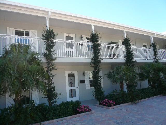 550 Riomar Drive - Photo 1