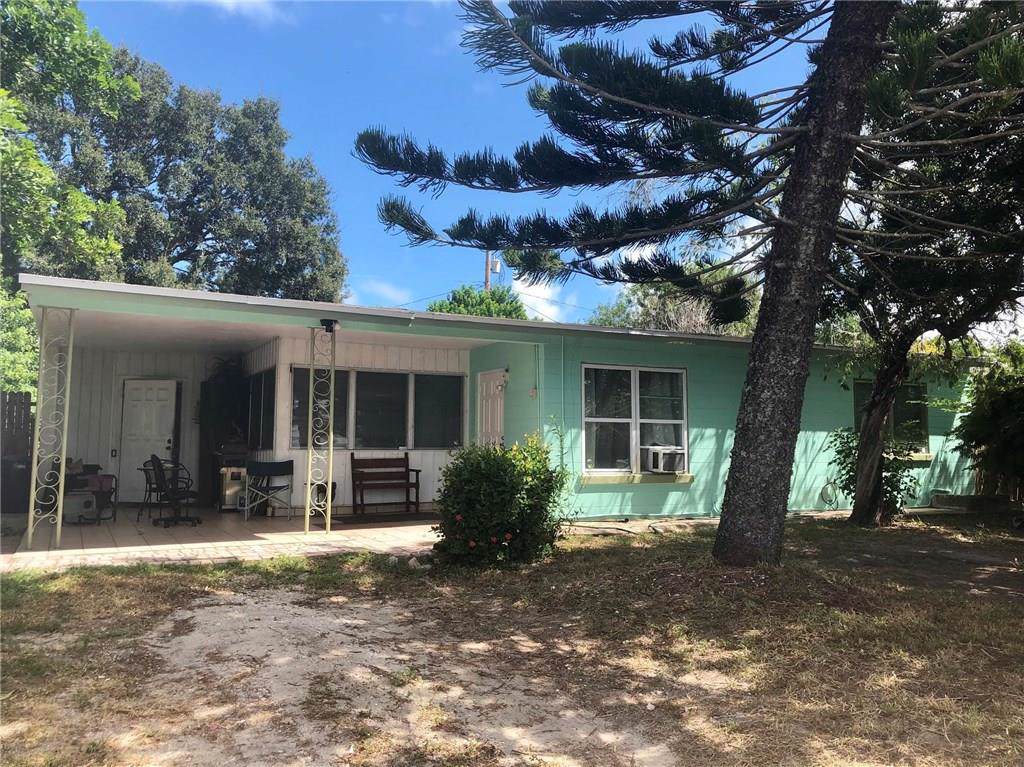 330 7th Road - Photo 1