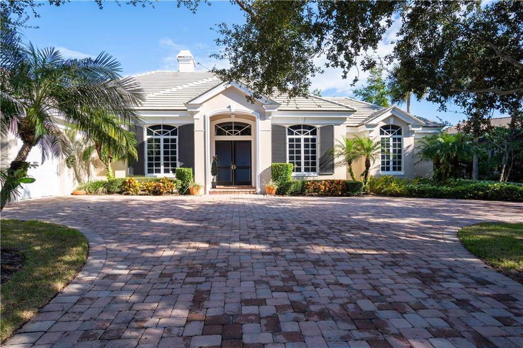 211 Shores Drive - Photo 1