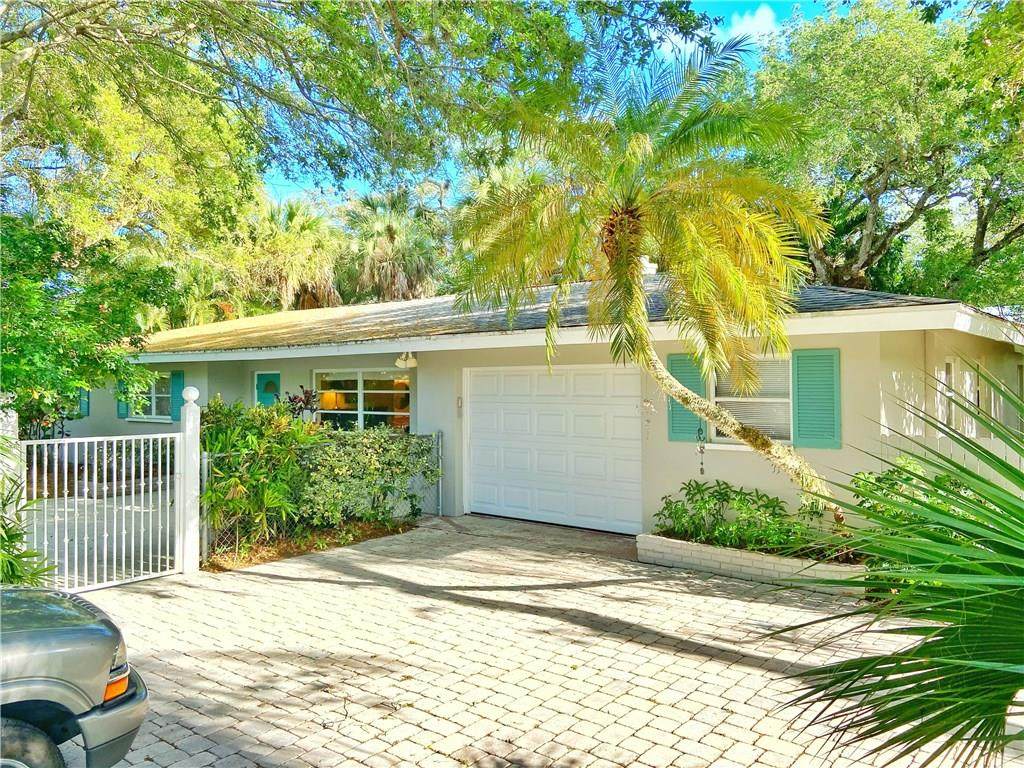 536 Flamevine Lane - Photo 1