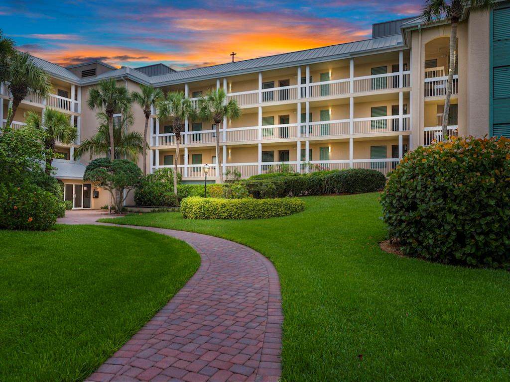 8840 Sea Oaks Way - Photo 1 8840 Sea Oaks Way - Photo 1