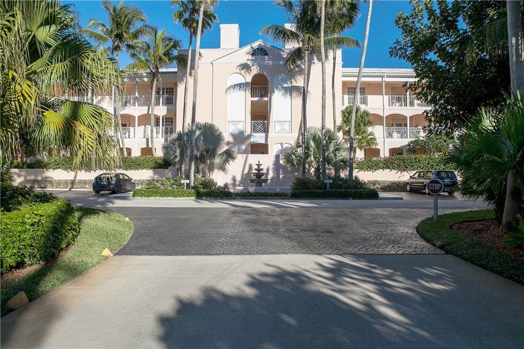 1250 Southwinds Boulevard - Photo 1