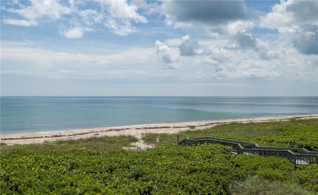 2210 Southwinds Boulevard - Photo 1