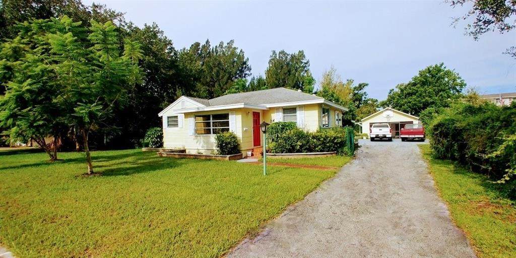 1933 23rd Avenue - Photo 1