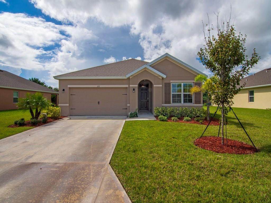 2157 Harwick Circle - Photo 1