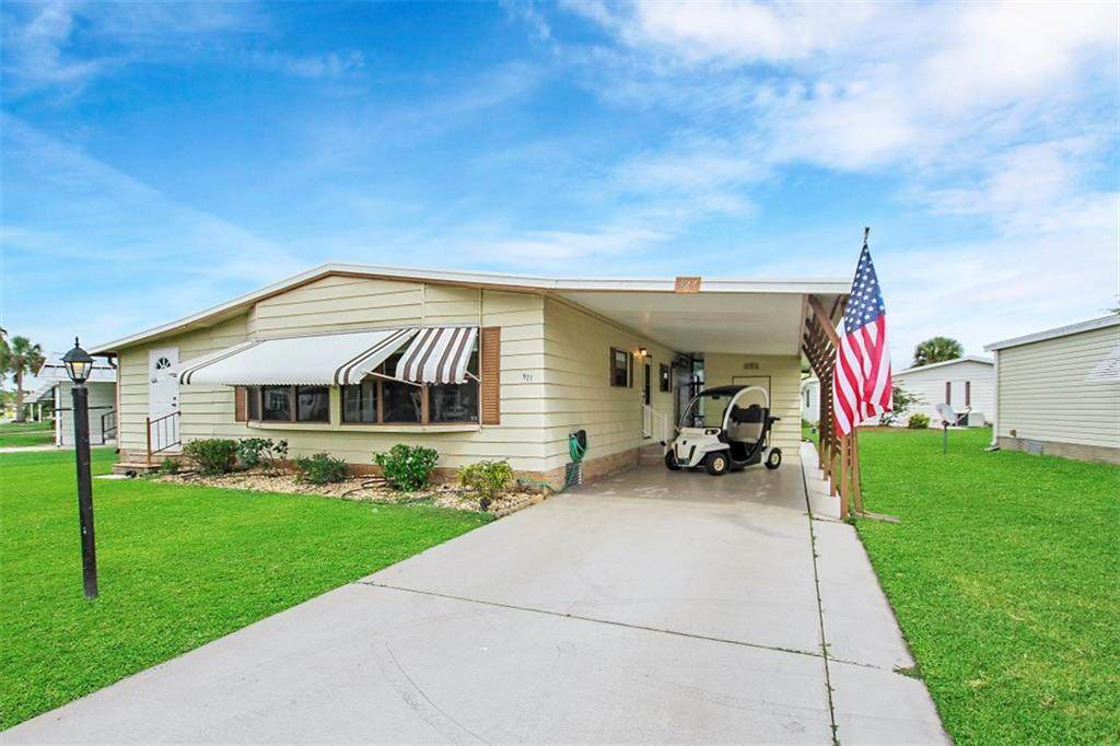 927 Hyacinth Circle - Photo 1