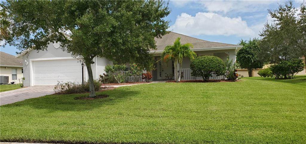 1000 Southlakes Way - Photo 1