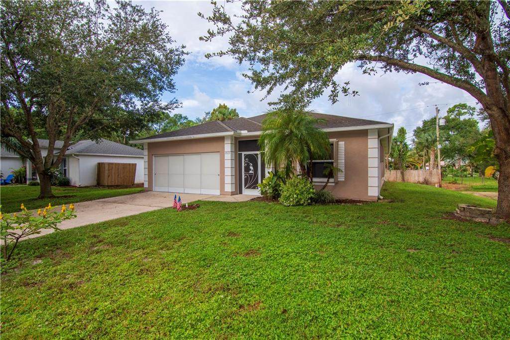 7865 94th Avenue - Photo 1