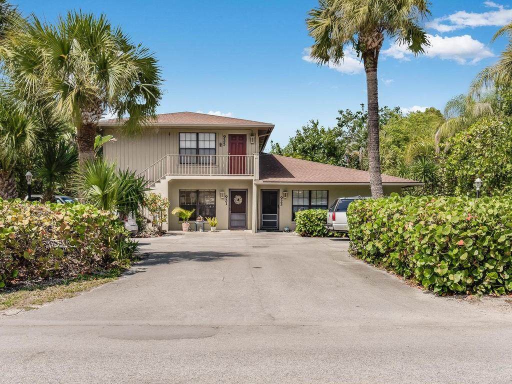 925 Coquina Lane #923 - Photo 1