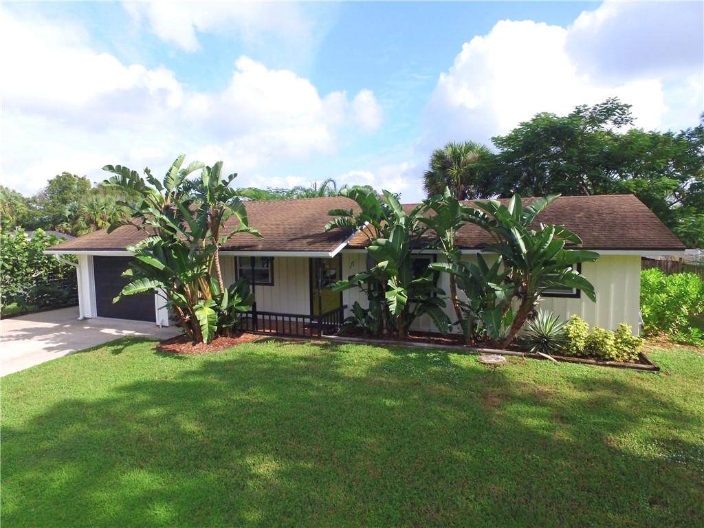 1542 Polynesian Lane - Photo 1