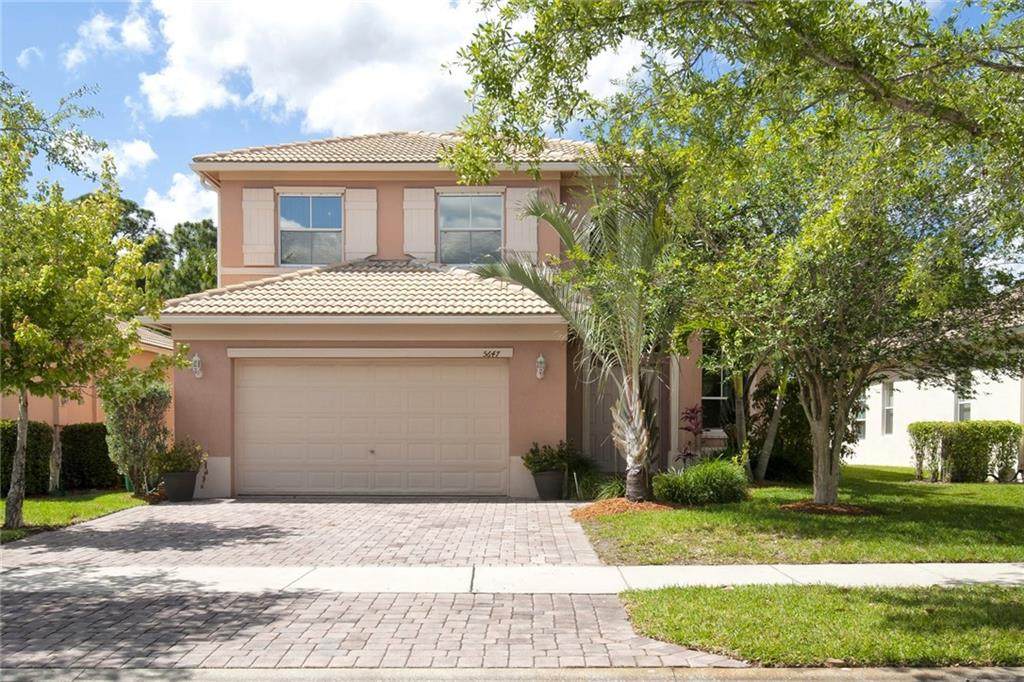 5647 Sunberry Circle - Photo 1