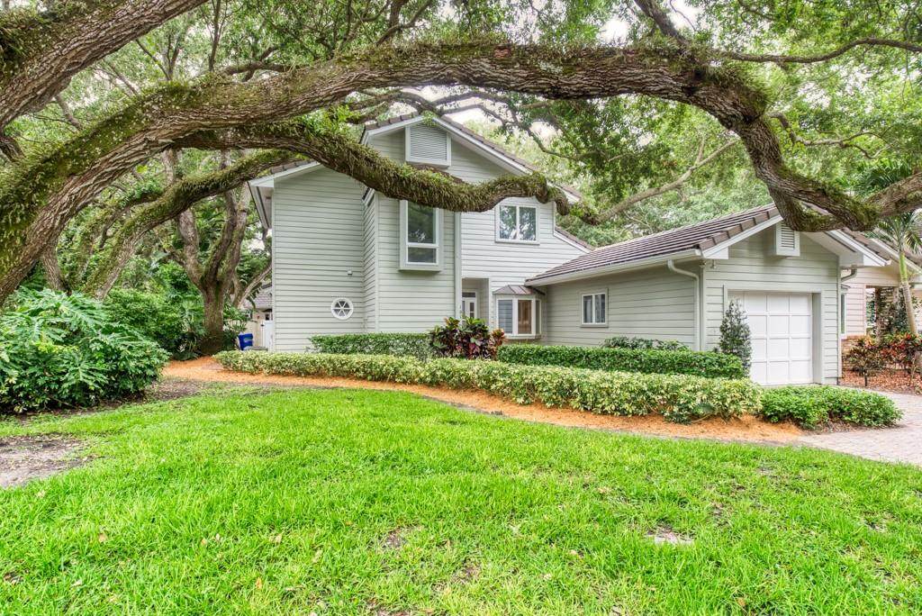 101 Peppertree Drive - Photo 1