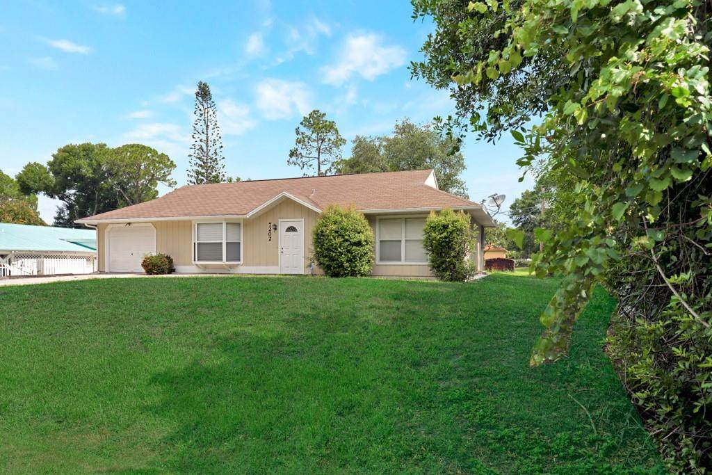 7202 Paso Robles Boulevard - Photo 1