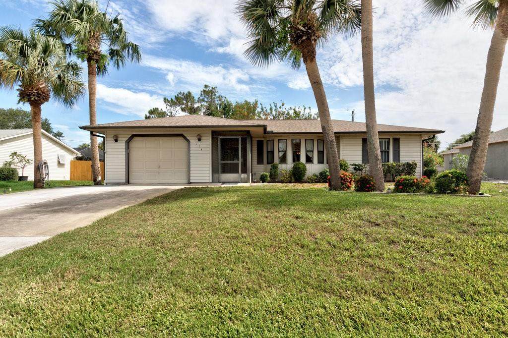 774 Jordan Avenue - Photo 1