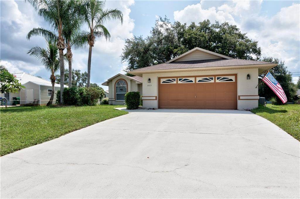1013 Phelps Street - Photo 1
