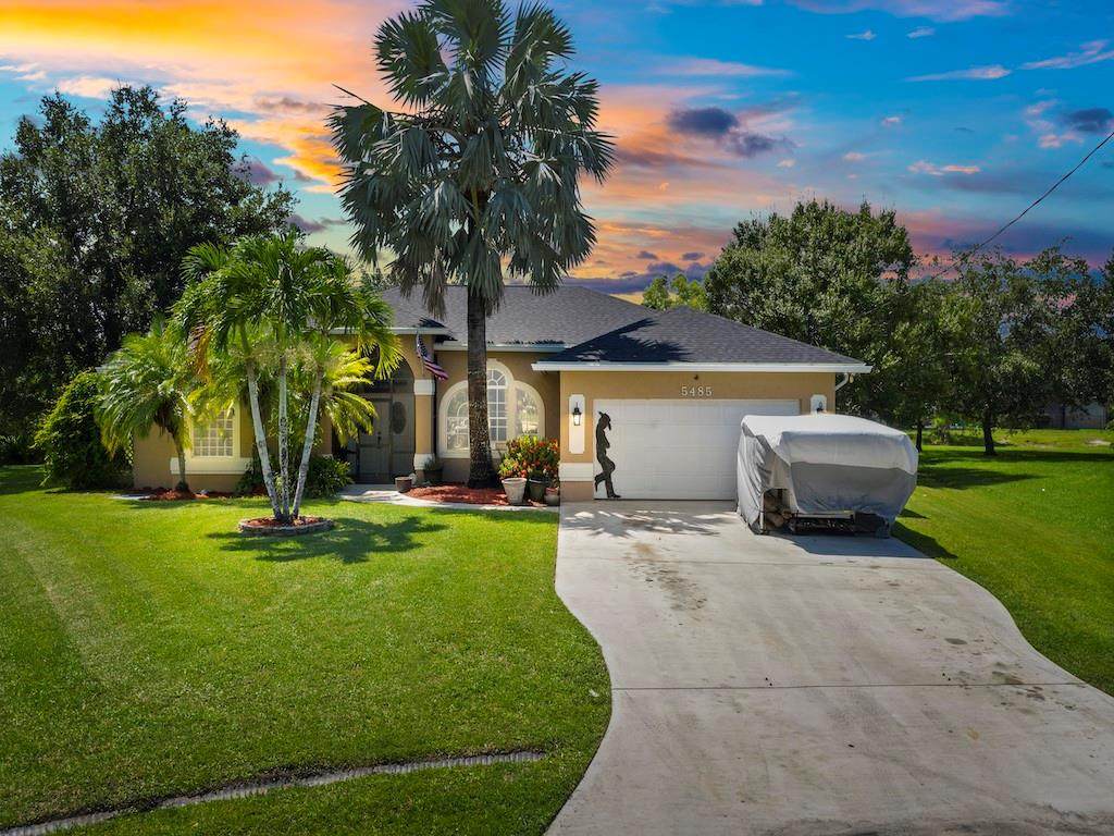 5485 Carla Court - Photo 1