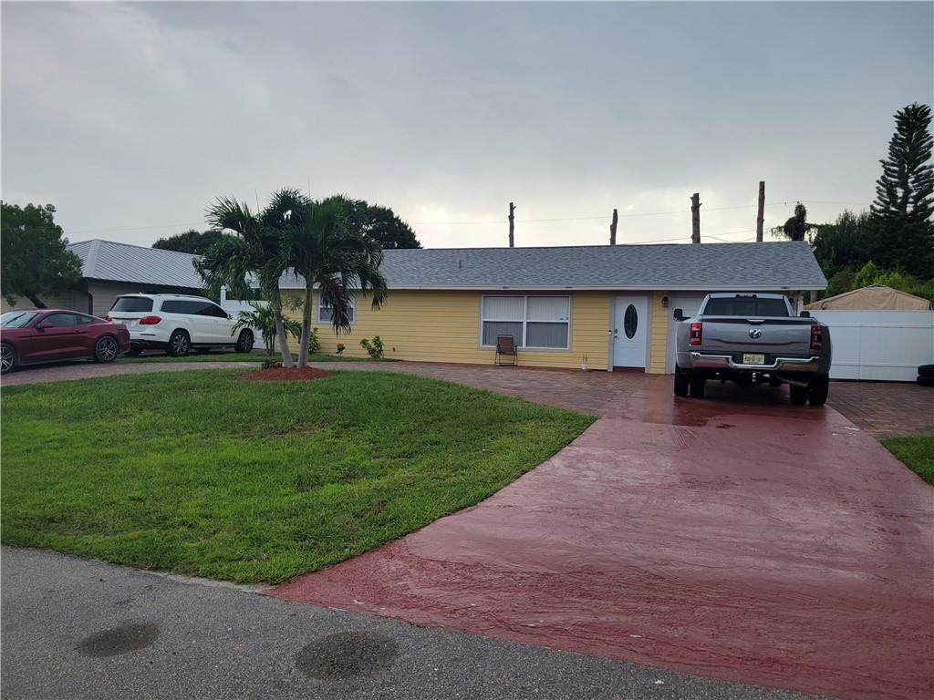 325 18th Avenue - Photo 1