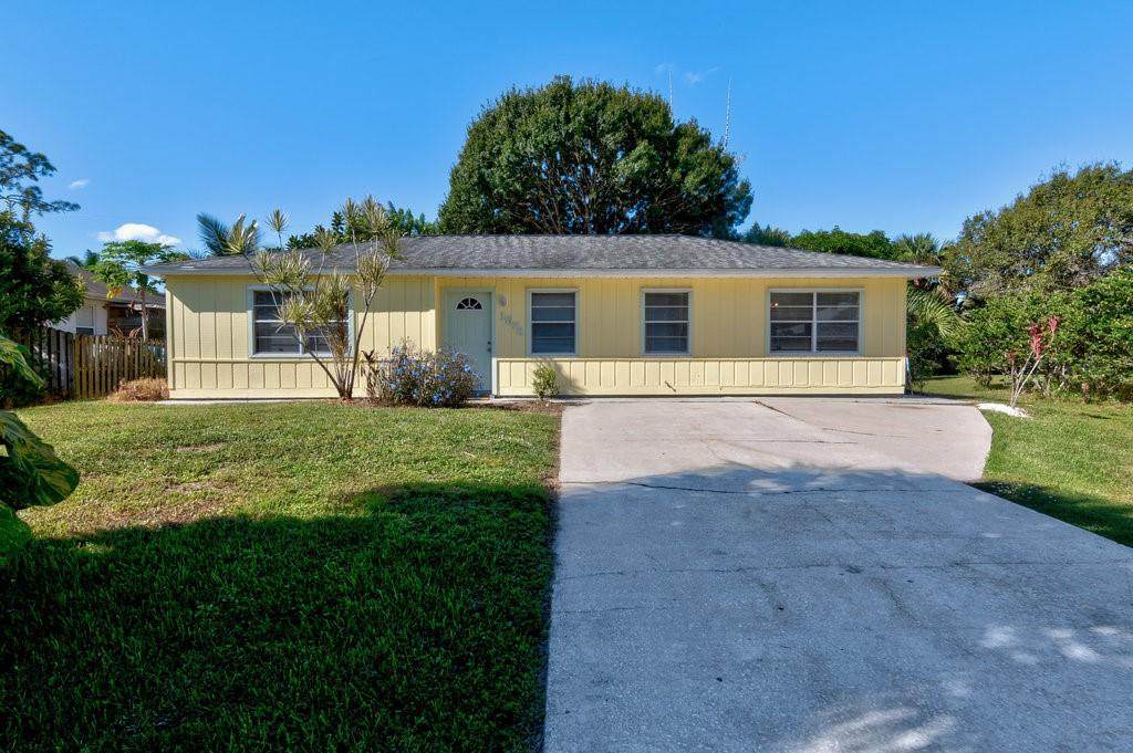 1573 Quatrain Lane - Photo 1