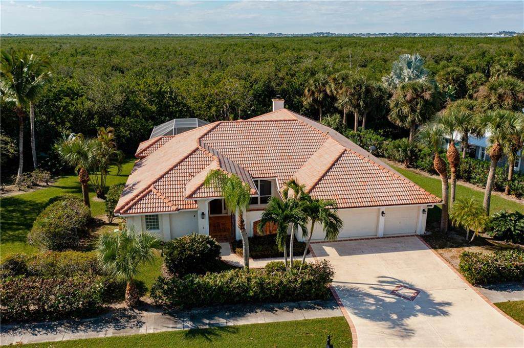 1713 Coconut Drive - Photo 1