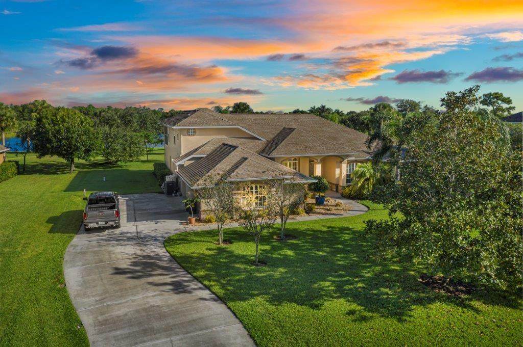 5713 Cypress Creek Drive - Photo 1