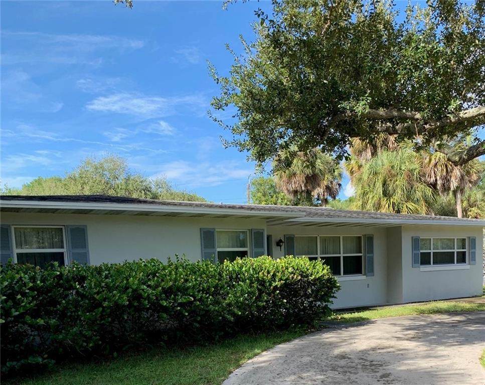 2307 Oak Drive - Photo 1