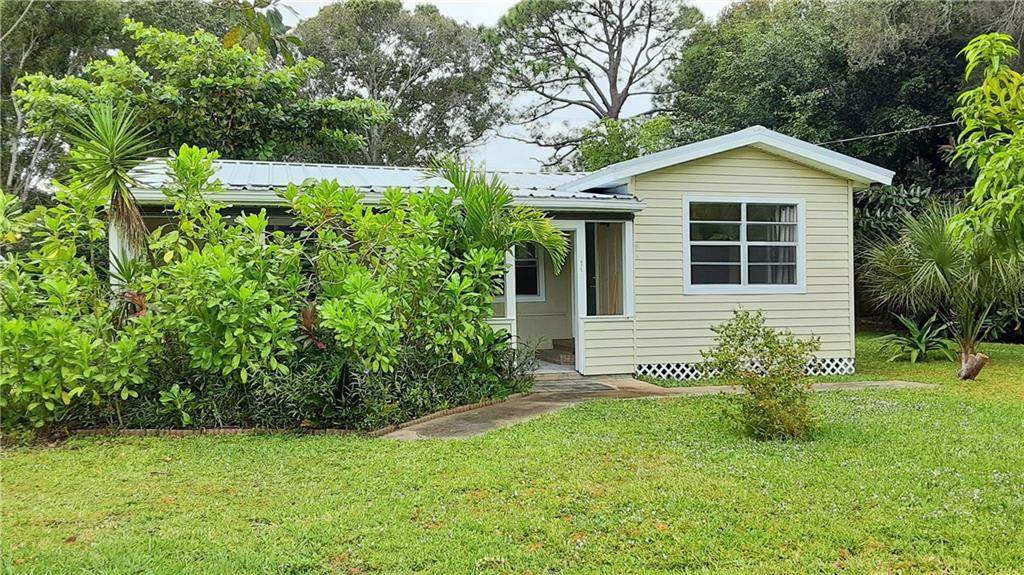 975 29th Avenue - Photo 1