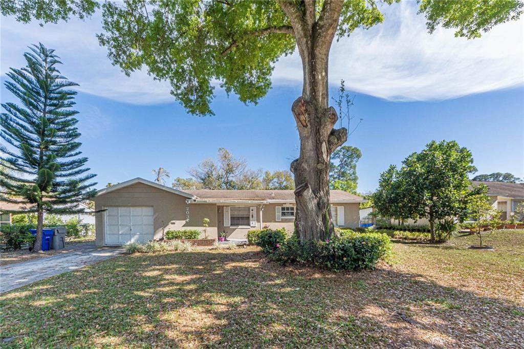 2036 54th Avenue - Photo 1