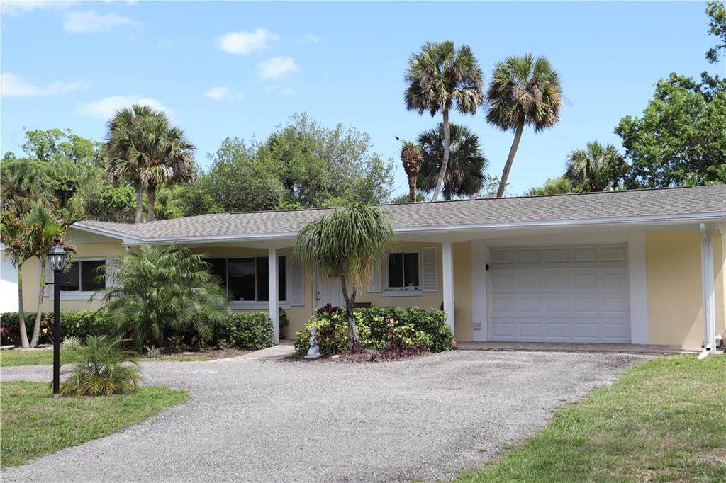 2706 53rd Avenue - Photo 1