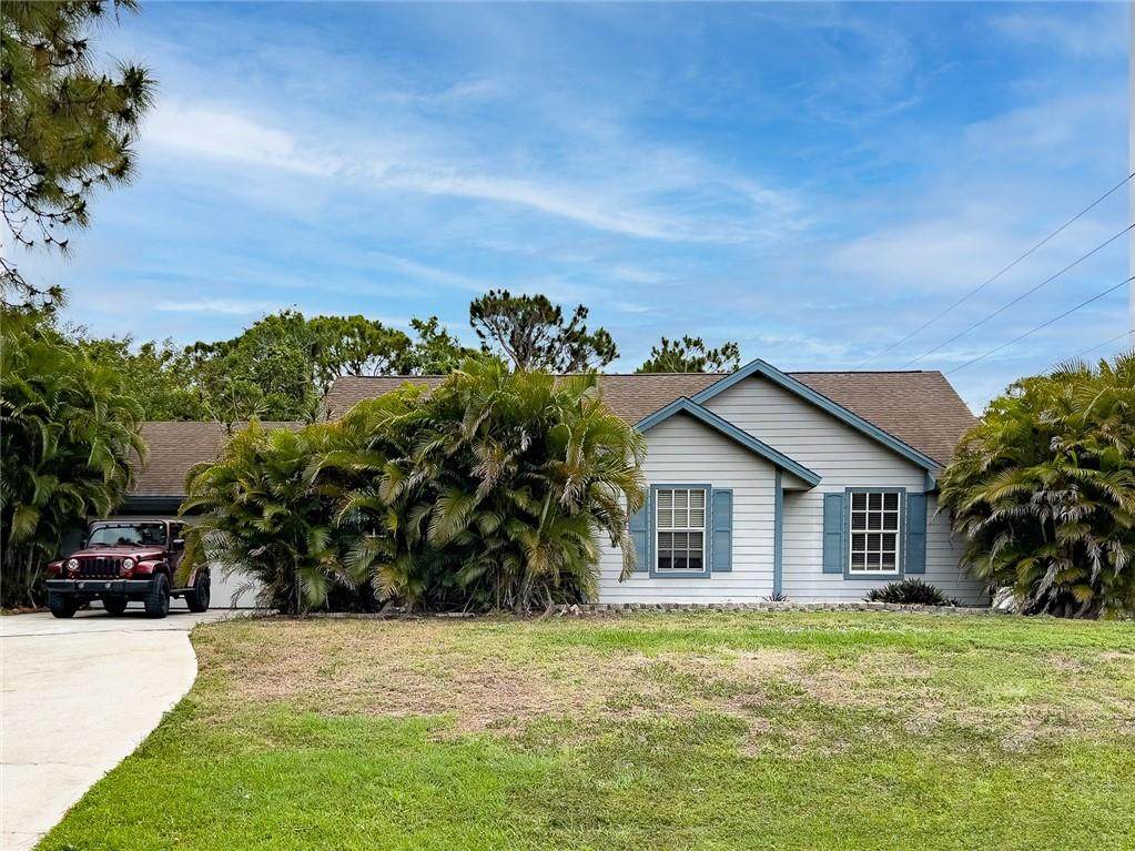1756 17th Place - Photo 1