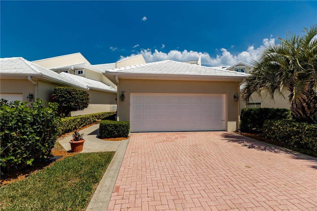 560 Monterey Drive - Photo 1
