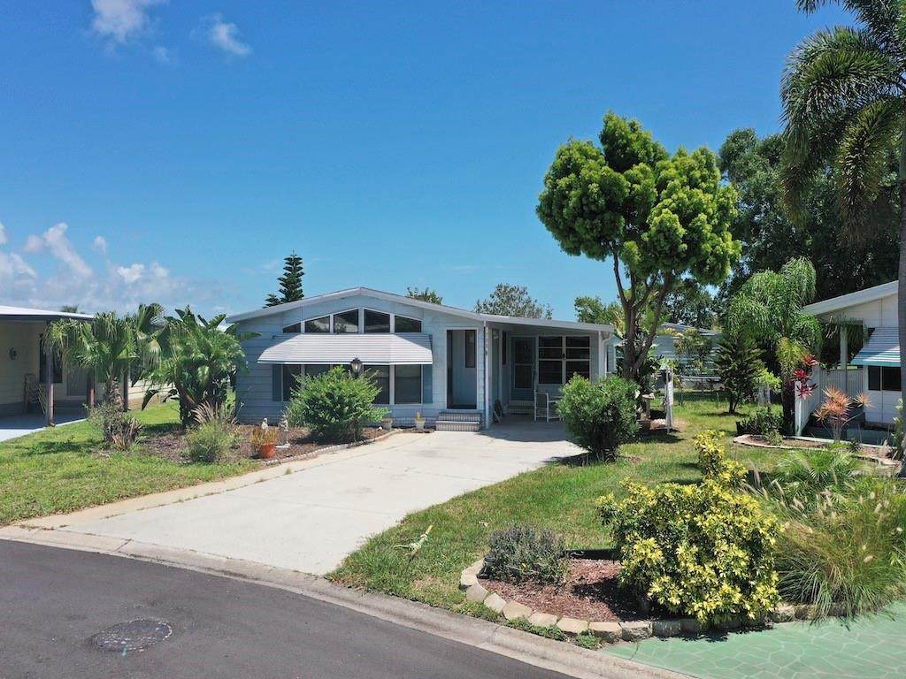 708 Bougainvillea Circle - Photo 1