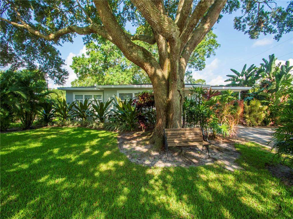 2095 53rd Avenue - Photo 1