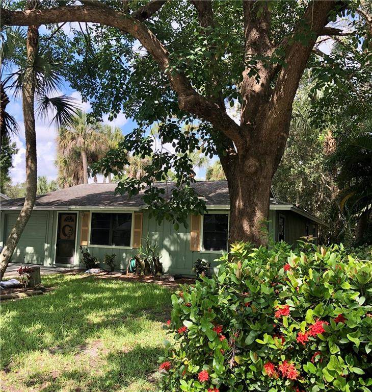 615 42nd Avenue - Photo 1
