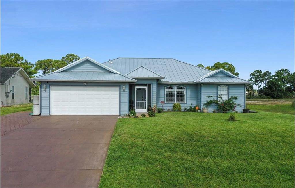 2366 Alminar Street - Photo 1