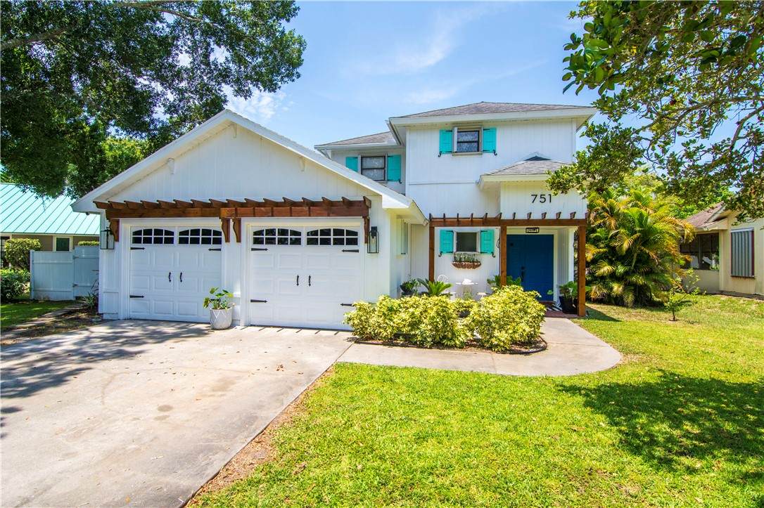 751 24th Square - Photo 1