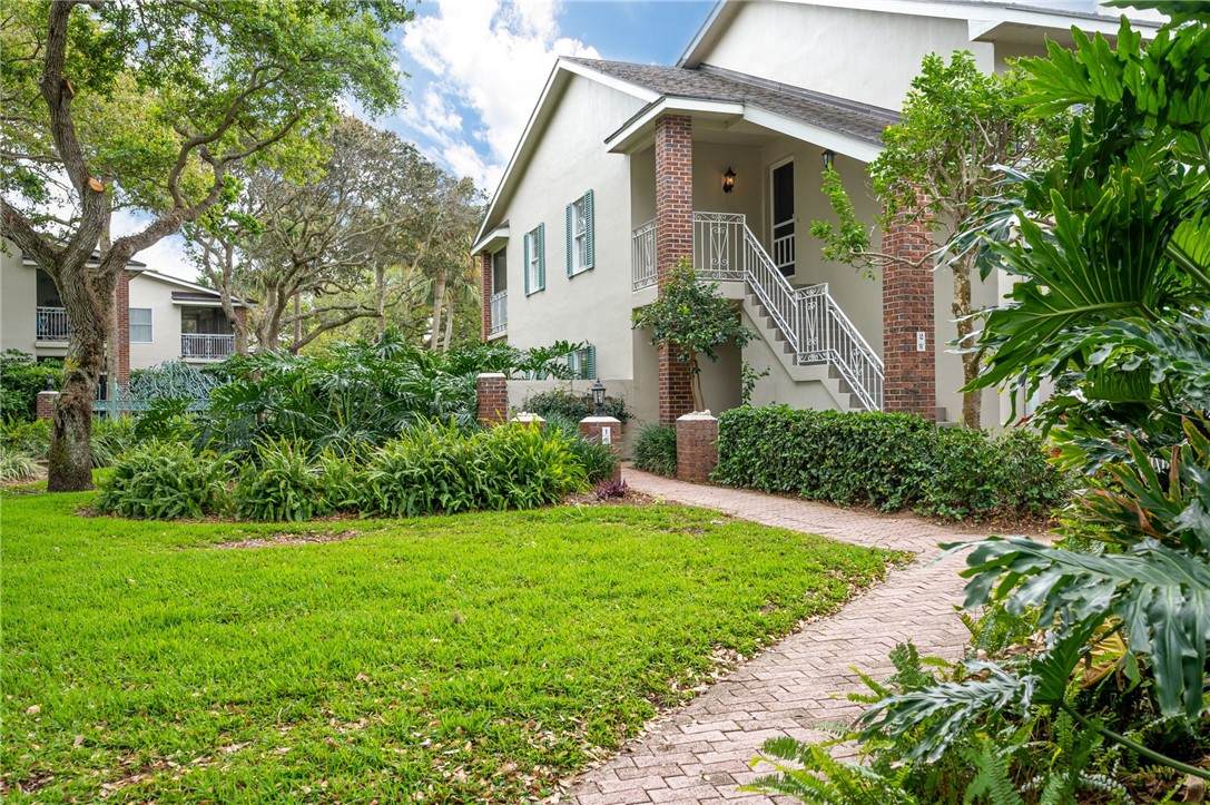 101 Park Shores Circle - Photo 1