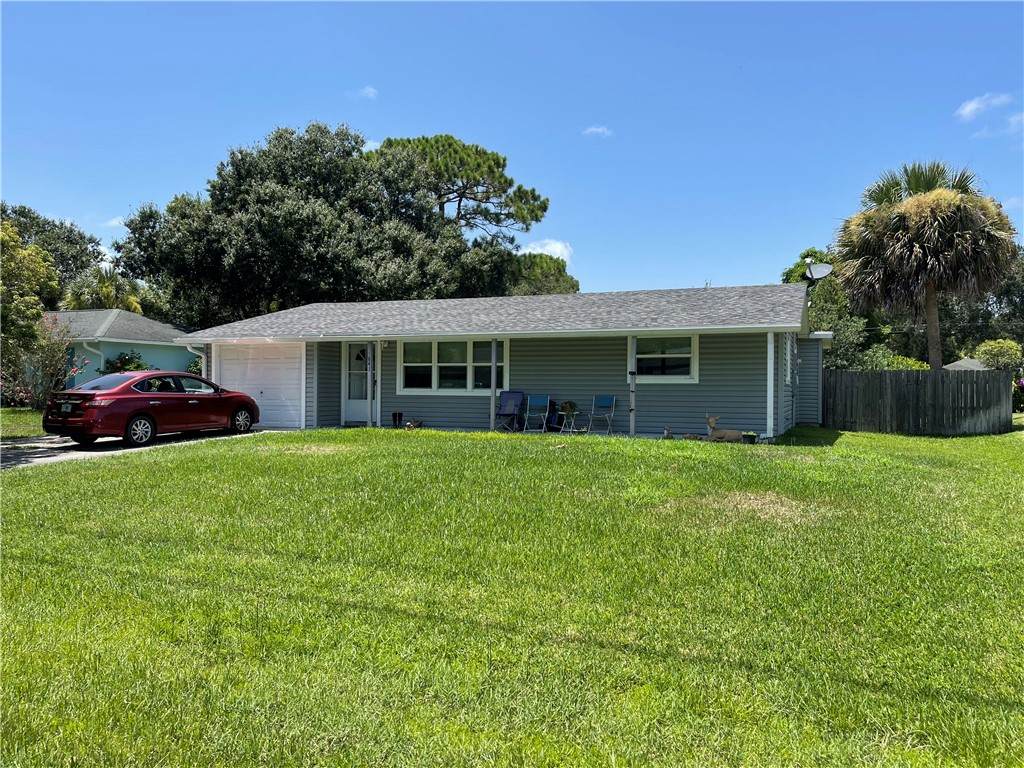 641 Rolling Hill Drive - Photo 1