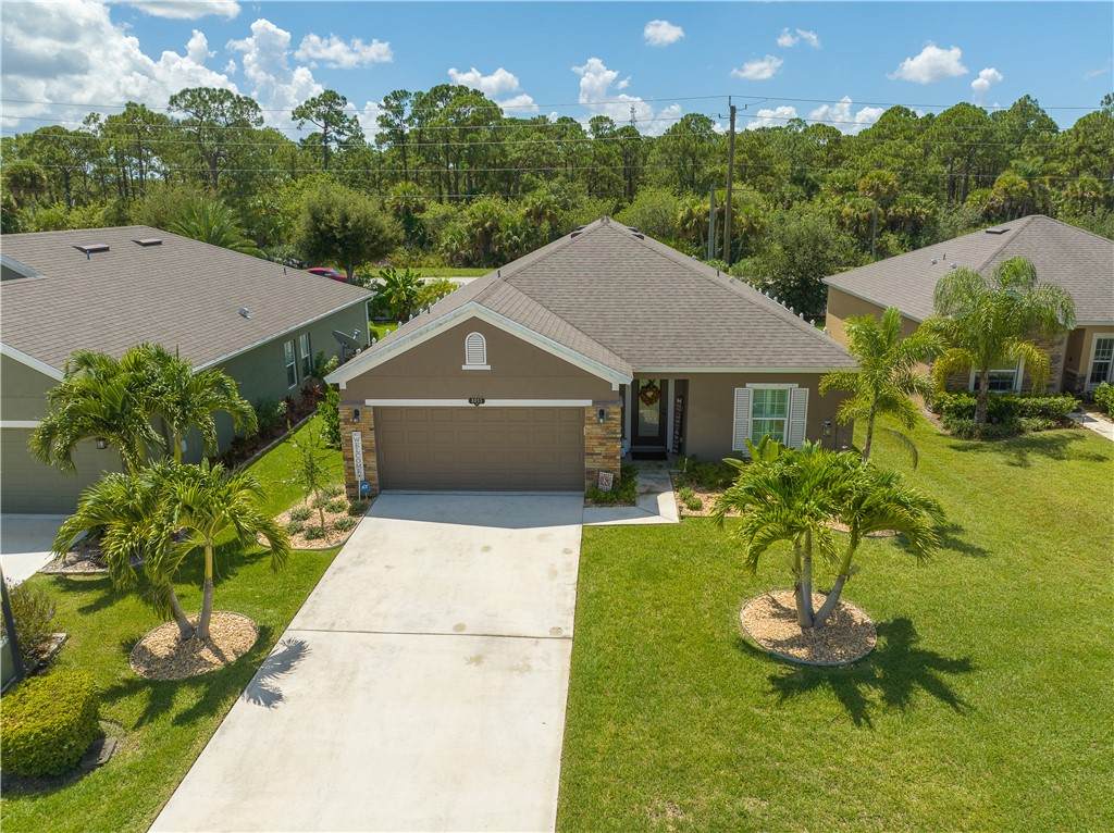 8055 Westfield Circle - Photo 1