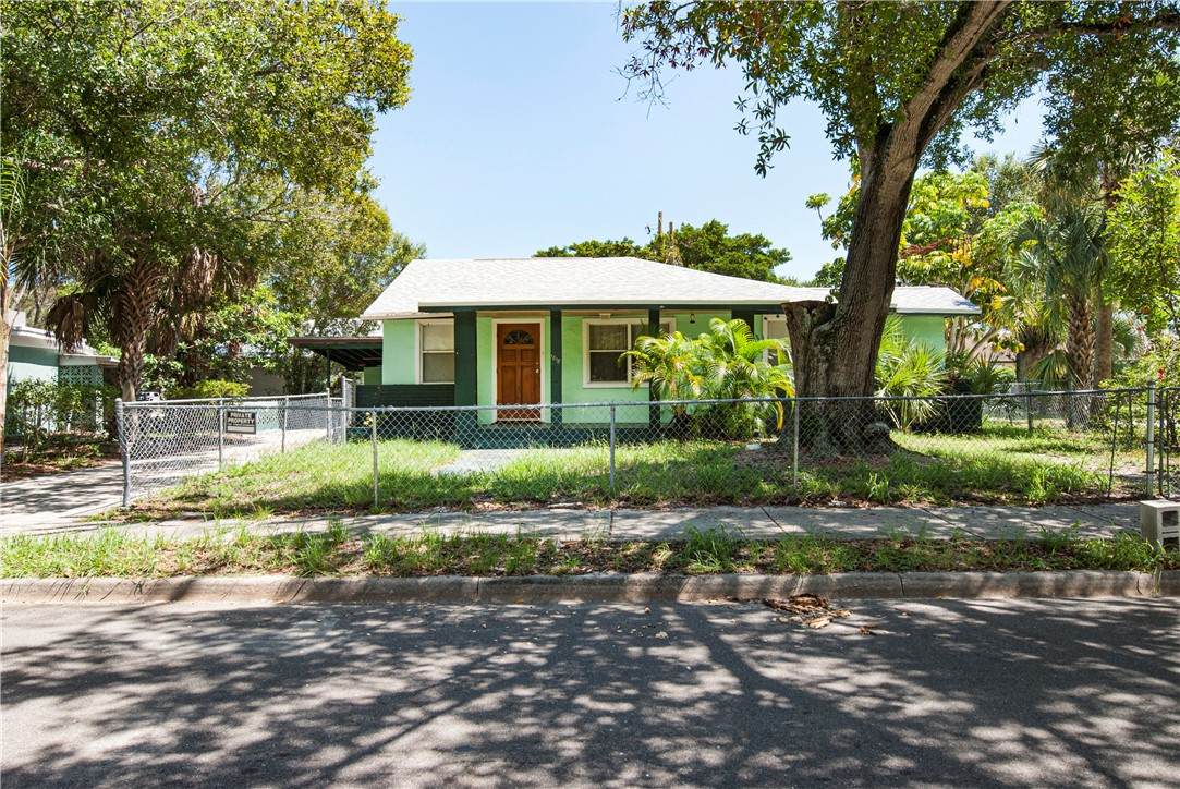 1818 10th Avenue - Photo 1