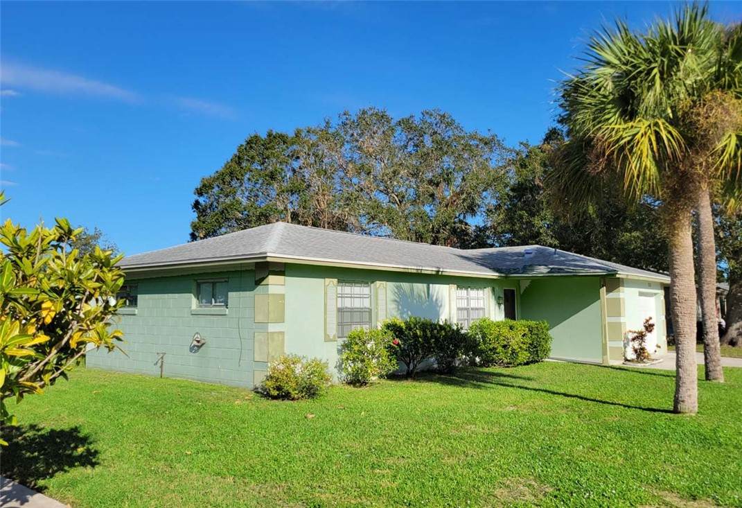 525 23rd Avenue - Photo 1