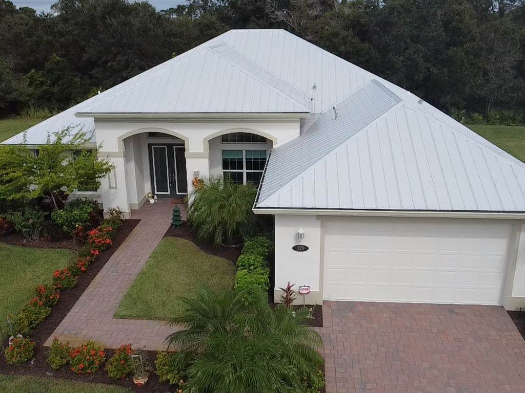 329 11th Square - Photo 1