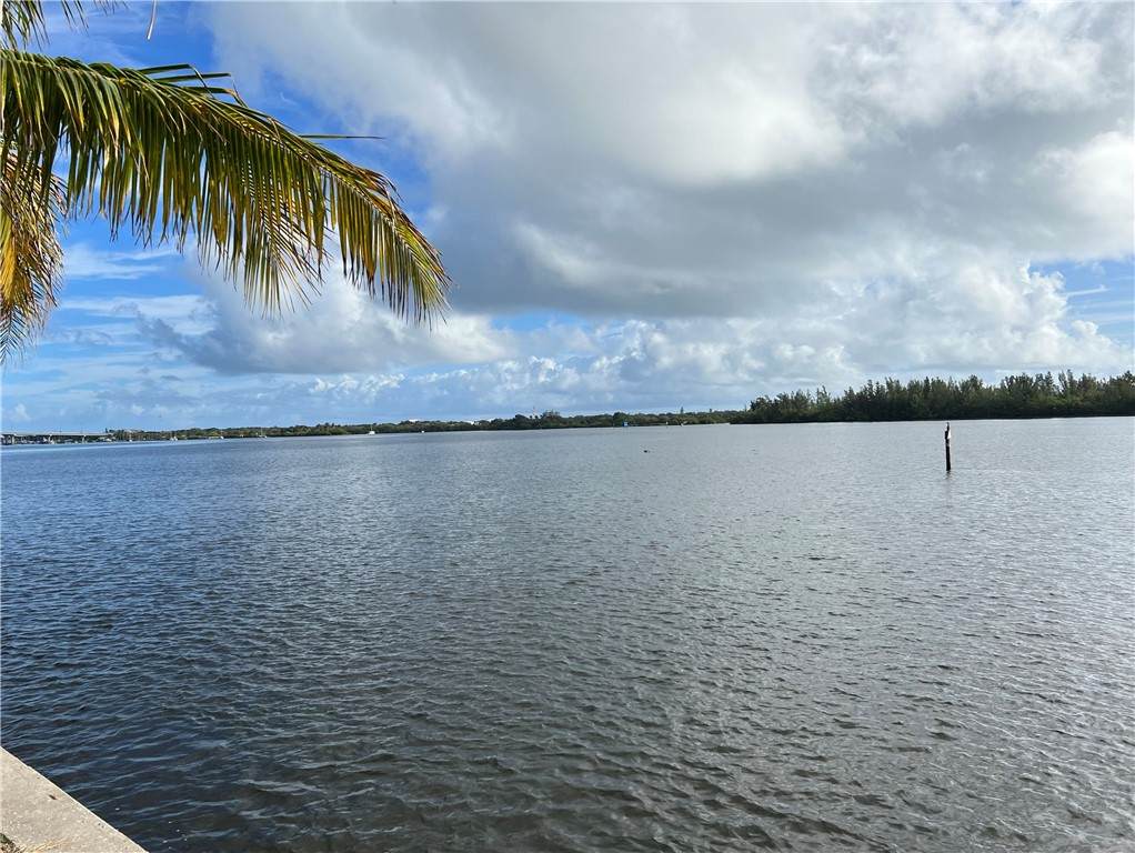 3 Sailfish Road - Photo 1