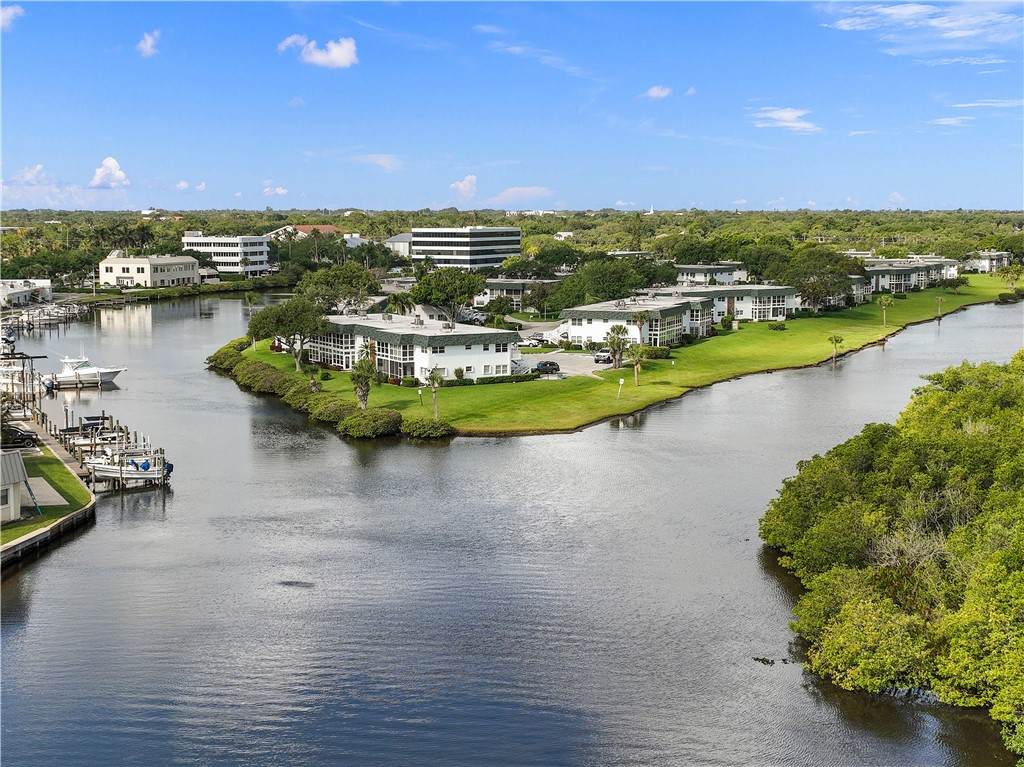 2800 Indian River Boulevard - Photo 1